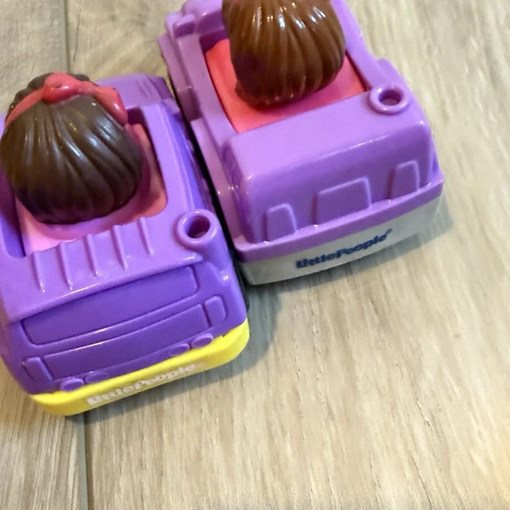 Fisher Price Little People Wheelies Lot Of 4 Purple Pink Girly‎ Color Cars